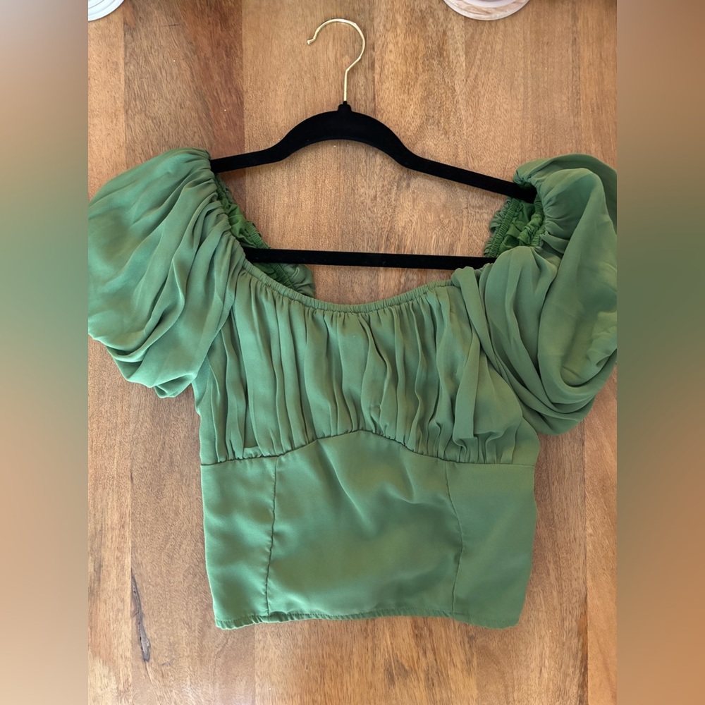 Abercrombie and Fitch Green Puff Sleeve Blouse